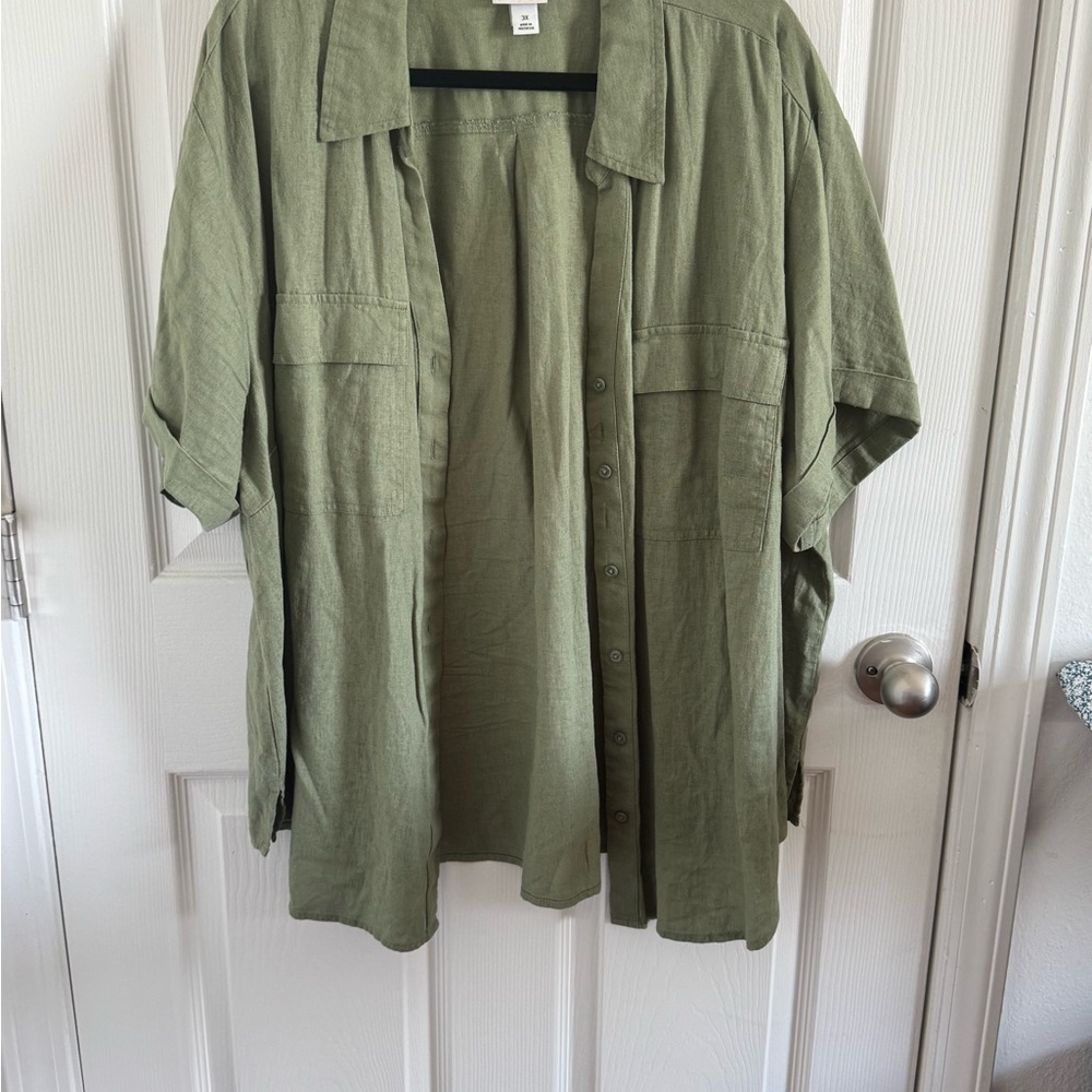 Ava & Viv Sage Green Casual Top